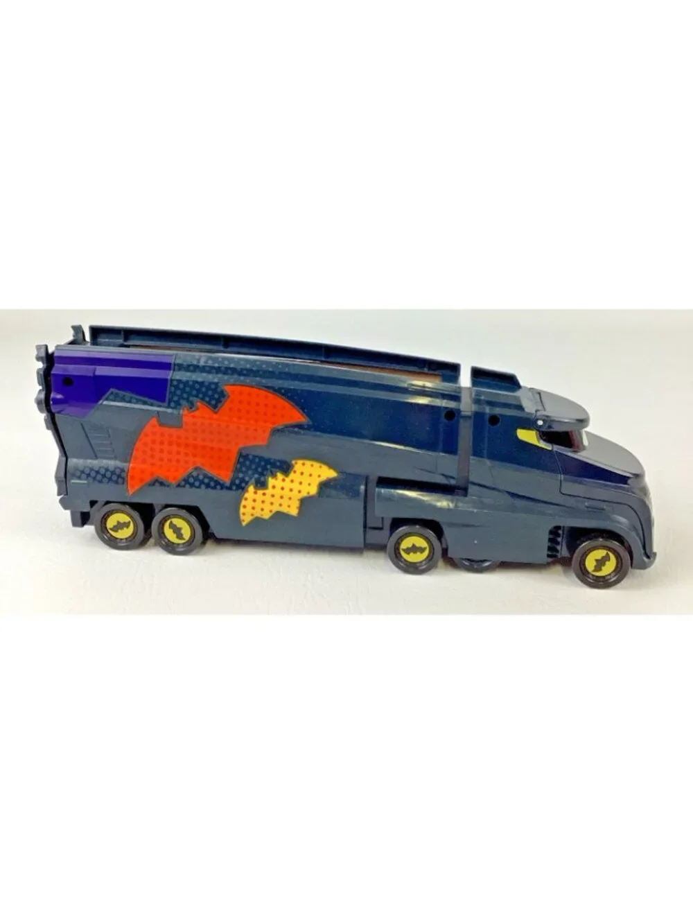 Fisher Price DC Bat Big Rig Hauler Batwheels Vehicle Storage Toy 2024